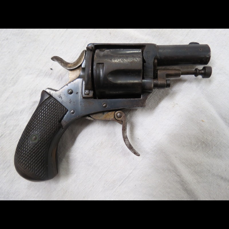 Revolver calibre 320 à poudre noire catégorie D